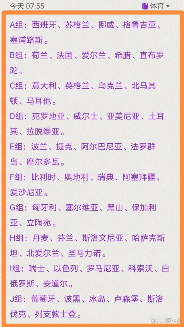 几分钟后，整艘船的后半段已经全部沉入水中，前半段也完全垂直于水面。